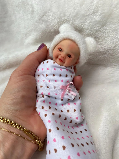 6 Inch Cuddly Mini Palm Silicone Bebe Reborn Girl & Boy Flexible Soft Touch Can Washable Lifelike Reborn Silicone Doll