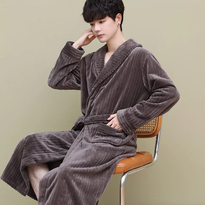Thiened Coral Fce Men's Batobe Winter Pyjamas Flannel Robe Large Size Morning Robe Fce Home Clothes Polyester Fiber