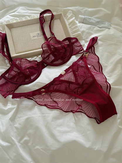 Sexy French Flower Embroidery Lace Bra Set Pure Desire Ultra Thin Push Up Wirefree Comfort Romantic Niche Bralette S-XL MOYISU