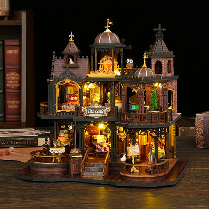 DIY Wooden Miniature Building Kits 3D Puzzles Castle Casa Doll Houses With Furniture Lights Dollhouses For Friends Birthday Gift