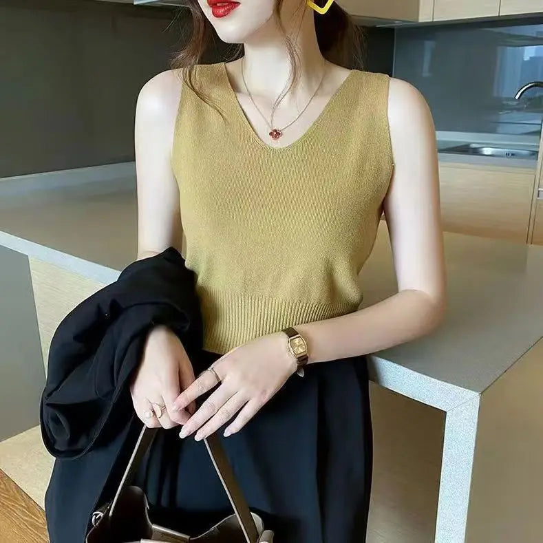 Women's Summer V-Neck Tank Top: Breathable, Waist-Defining Short-Sleeved Knit Top with Ice-Silk Spandex Lining for Outerwear