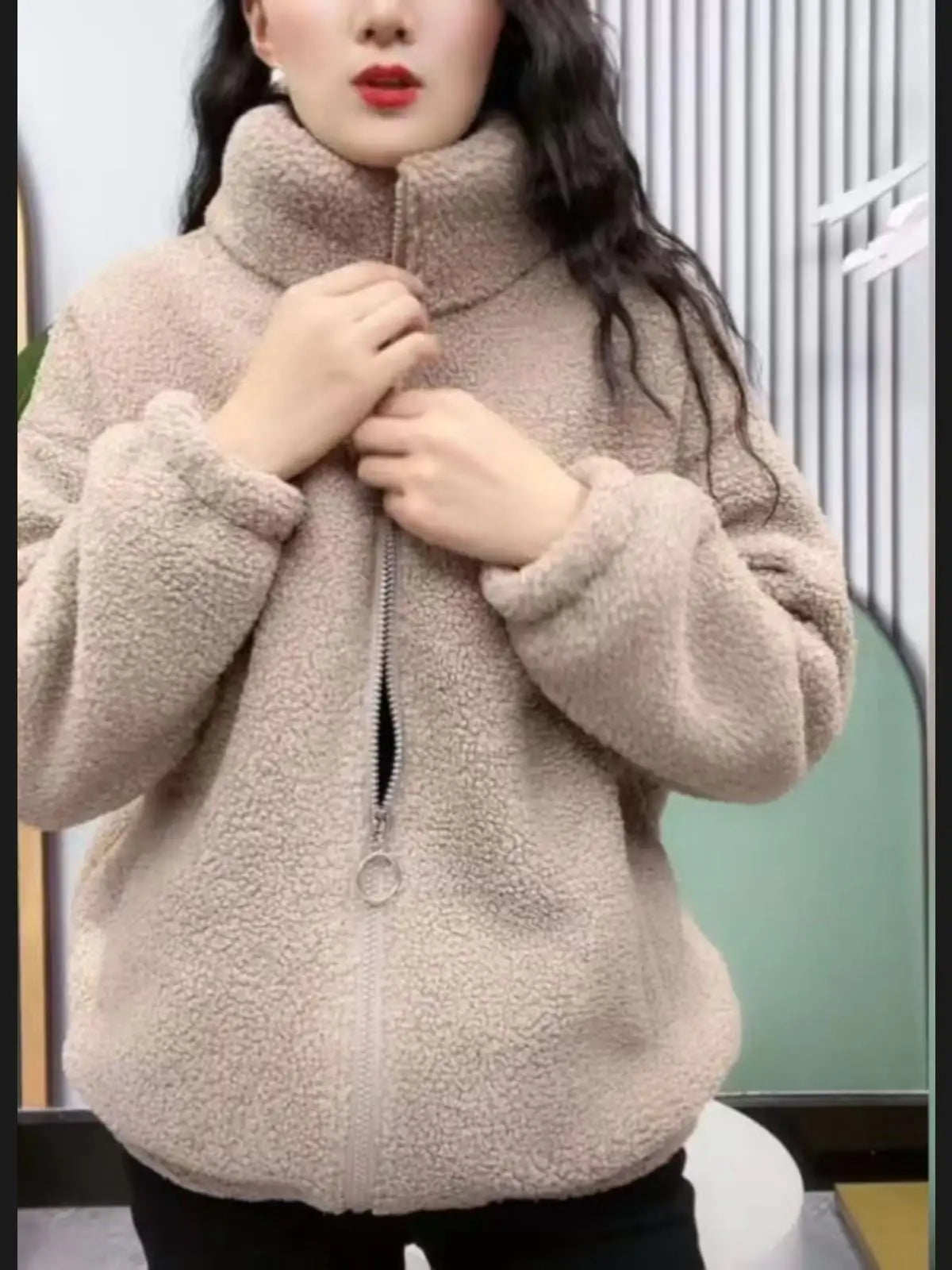 Lamb Velvet Jacket Women's Thickened Zipper Hoodie Fashionable Warm Winter New Arrival 2025 Spring Loose Fit Long Sleeve