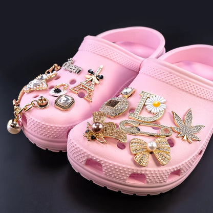 1pcs Designer Golden Crown Metal Shoe Charms Sea Star Shell Luxury Decorations for Shoe Accessorie Heart Pins for Women Girls