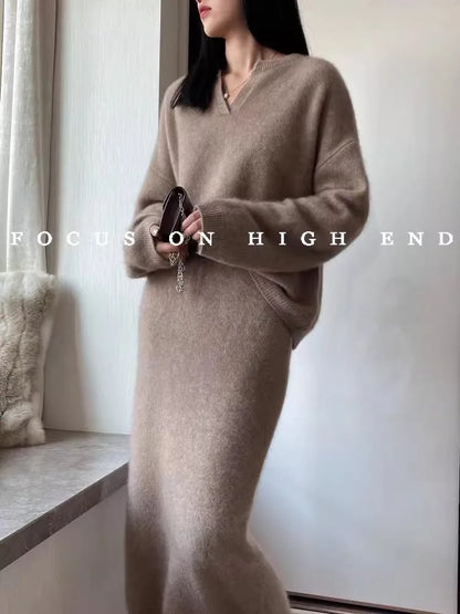 100% cashmere suit a solid-color POLO collar loose sweater and a mid-length skirt a two-piece set