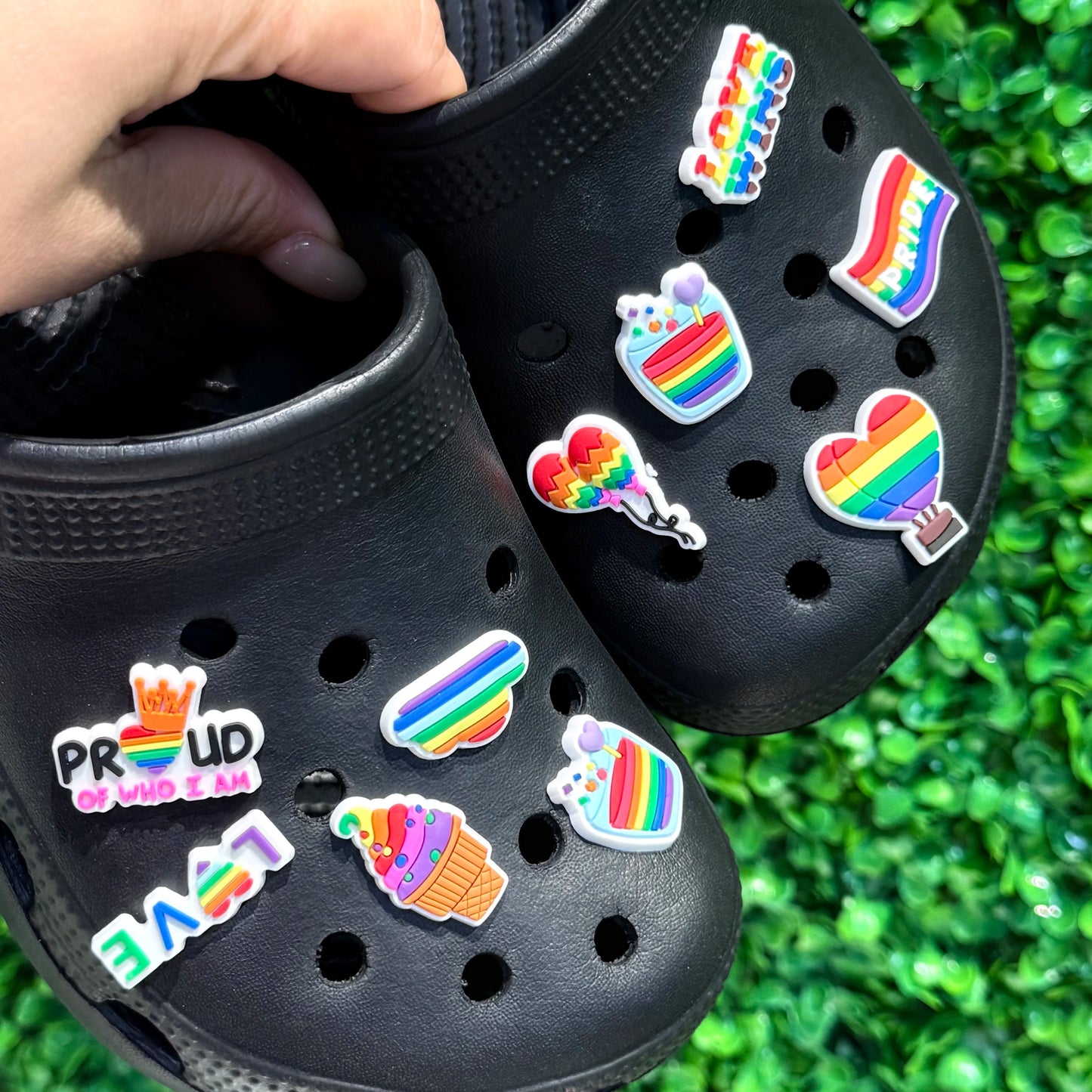10-100pcs Designer Rainbow Style Shoe Charms DIY Garden Shoe Accessories Decorations for Woman Kids Birthday Gift