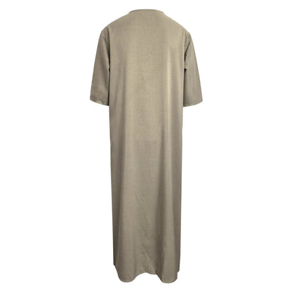 2026 New Model Men's Long Robe With Embroidery And Side Pockets Muslim Long Dress Robe Abaya Ramadan Dubai Luxury Islam Elegant