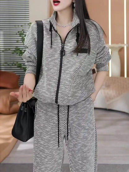 Fashion Casual Striped Top Sports Two-piece Set for Women's Spring and Autumn New Style Loose and Slim Wide Leg Pants Set