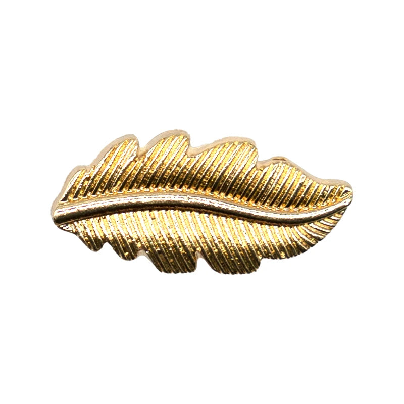 1pcs Designer Golden Crown Metal Shoe Charms Sea Star Shell Luxury Decorations for Shoe Accessorie Heart Pins for Women Girls