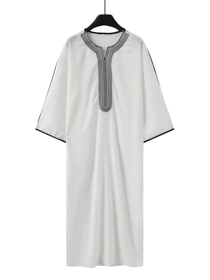 Traditional Middle Eastern Muslim Ethnic Style Men's Robe Eid al Fitr Clothing Round Neck Embroidered Men's Robe