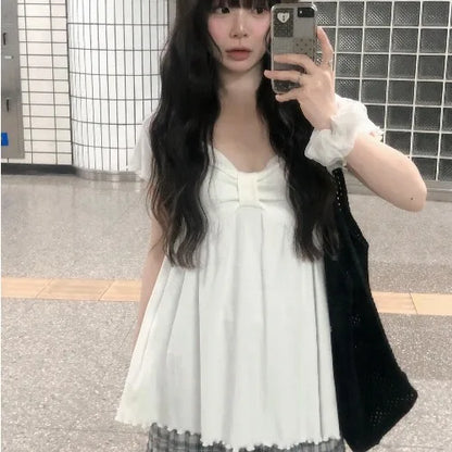 Chic Sweet Style White Bowknot Pleated Short Sleeve T Shirt Women Summer New Unique Top Korean Style Ladies Fashion