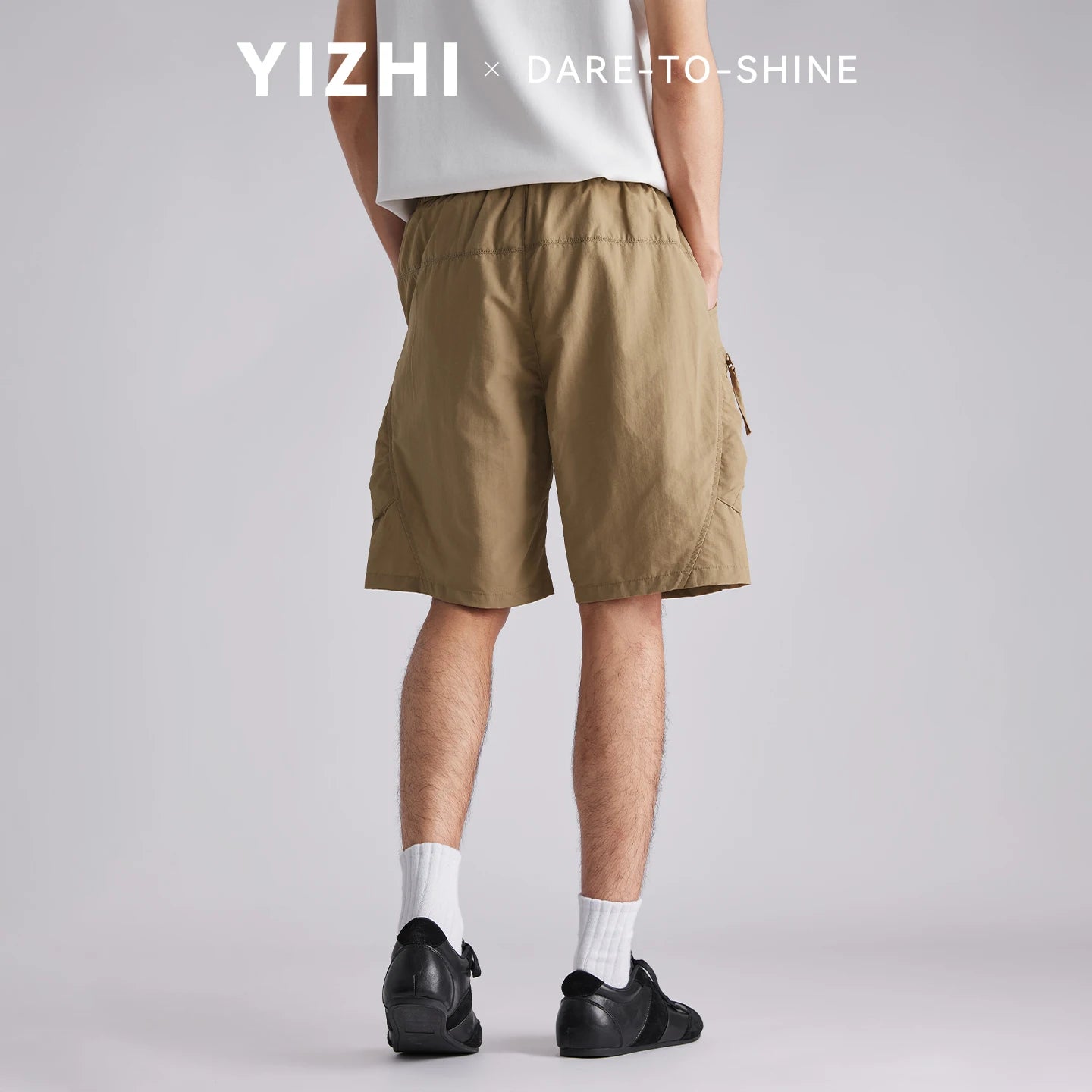Fashion Men Techwear Diagonal Zip Big Pockets Cargo Shorts 2026 Summer Loose Breathable Outdoor Straight 5 Inch Bermuda Shorts