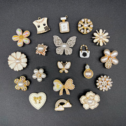 1pcs Metal Shoe Charms Flowers Butterfly Shoe Decorations Perfume Bow Tie White Sandals Pins for Women Girls Favor Gifts