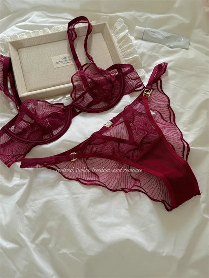 Sexy French Flower Embroidery Lace Bra Set Pure Desire Ultra Thin Push Up Wirefree Comfort Romantic Niche Bralette S-XL MOYISU