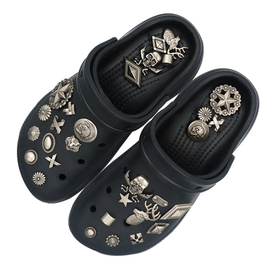 1 Set Vintage Clogs Silvery Sandals Adornos Shoe Accessories Pines Pins крокросы 지비츠 Great Pirate Skeleton Dree Round Ornament
