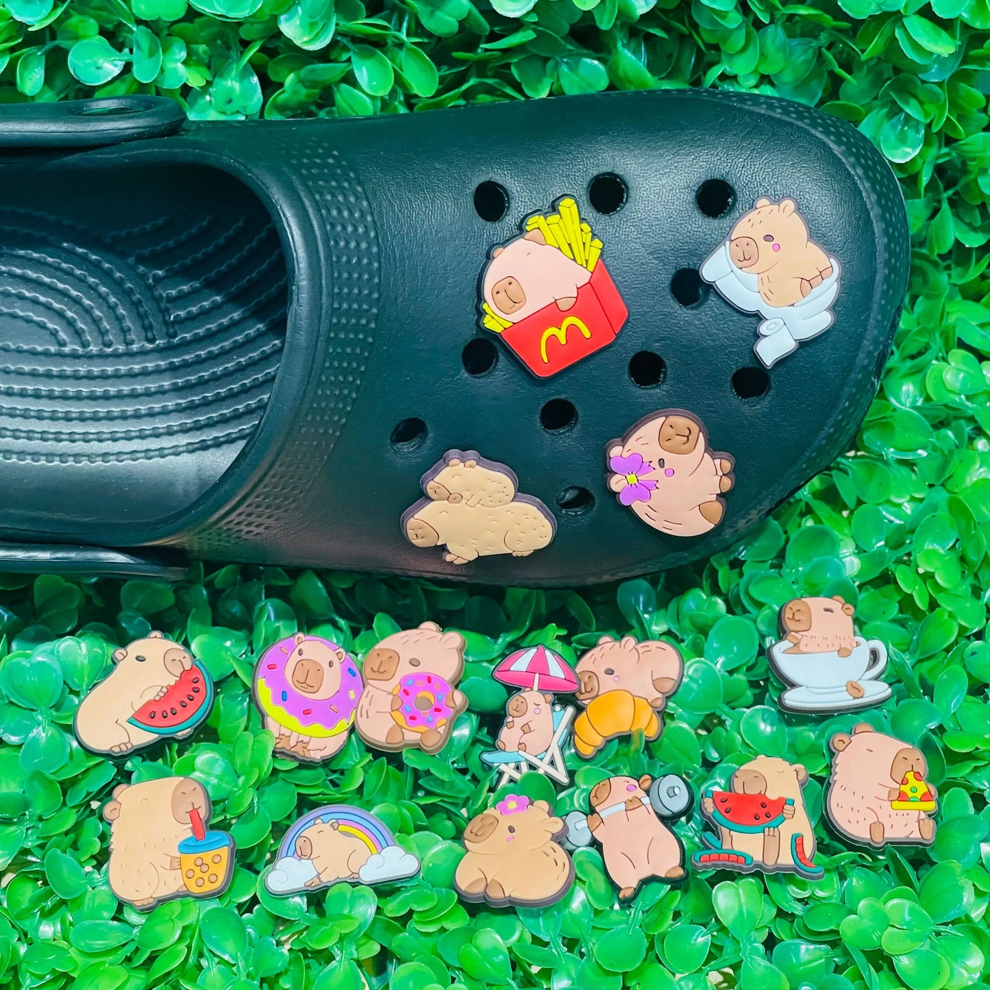 16PCS Cartoon Animal Capybara PVC Kids Shoes Buckle Charms Sandals Accessories Hole Slipper Ornaments DIY Bracelet Birthday Gift