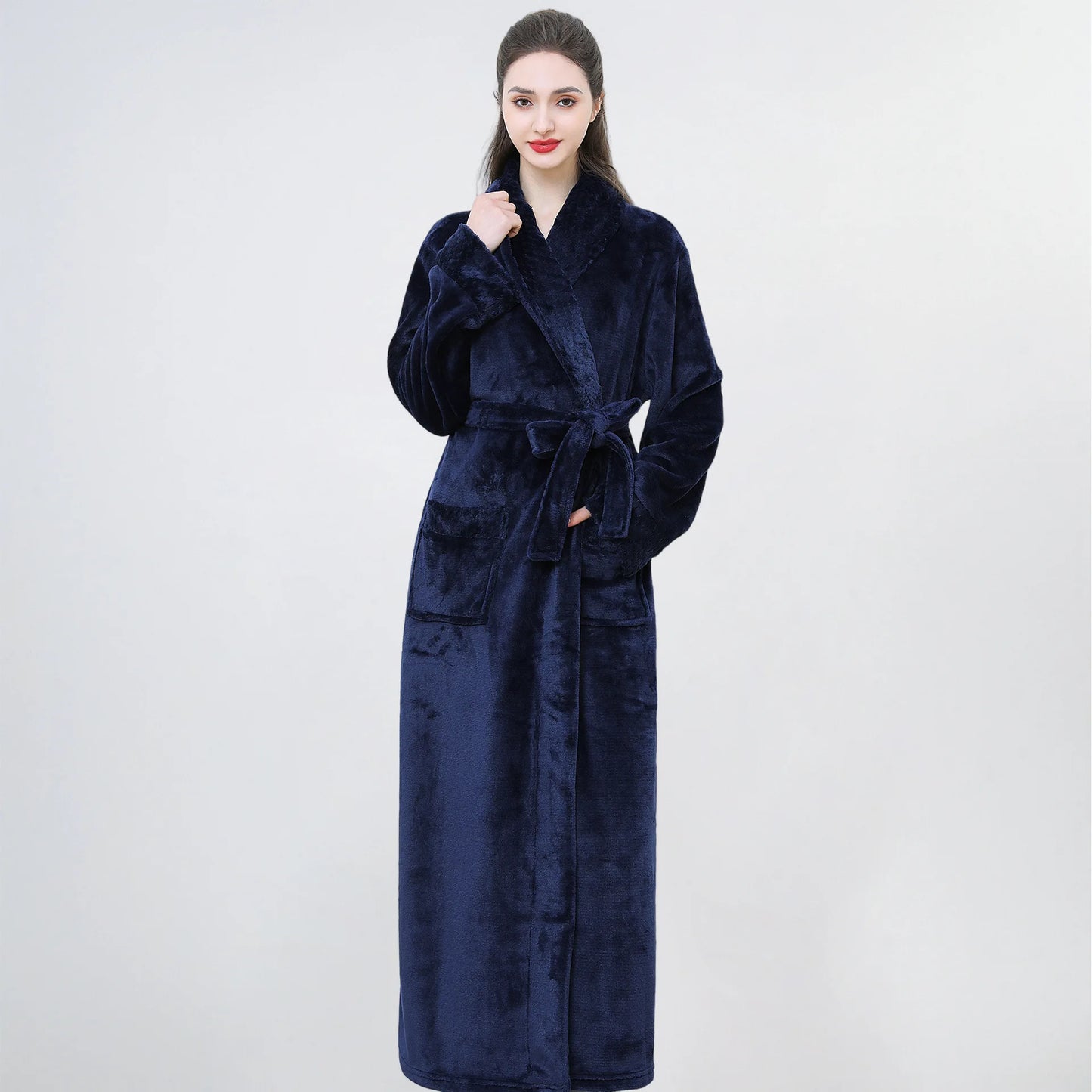 Thickened Long Ladies' Bathrobe Sleepwear Winter Warm Plush Robe Couple's Home Clothes Soft Flannel Material Comfortable Fit