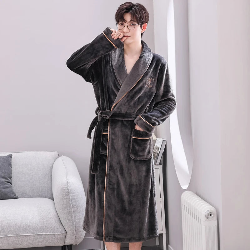 Thiened Long Coral Fce Pajamas Women's Spwear Winter Home Clothes Couple Batobes Men's plus Size Flannel Gown
