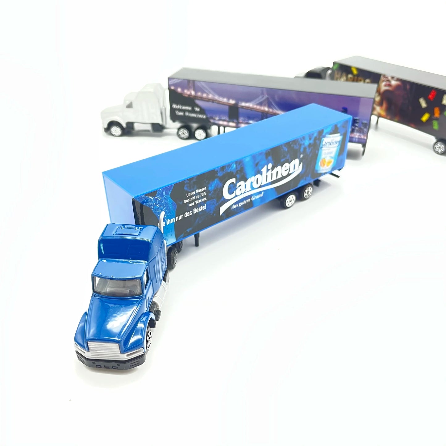 2Pcs HO Scale 1:87 Truck Container Model ABS Trailing Truck Sand Table Scene Layout Vehicle Diorama kits Random Colors