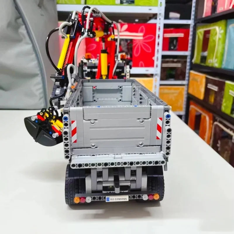 2926PCS Home Decor Assembly Building Blocks 42043 Sany Heavy Industry Long Wood Truck Crane Creative Model Toys Party Gifts