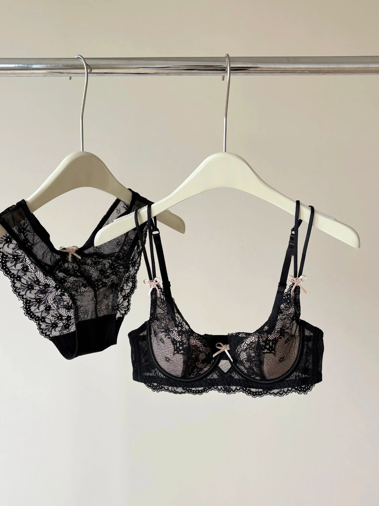 French Style Women's Minimizer Bra Sexy Lingerie Set Large Breast Support Half Cup Soft Underwire Anti Sagging Comfort Thin Bras