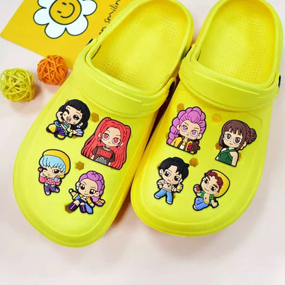 Hot Toys Cartoon 16-100pcs Shoe Charms For Sandals,Shoe Decoration Accessories Shoe Pins Great Gift For Men Women