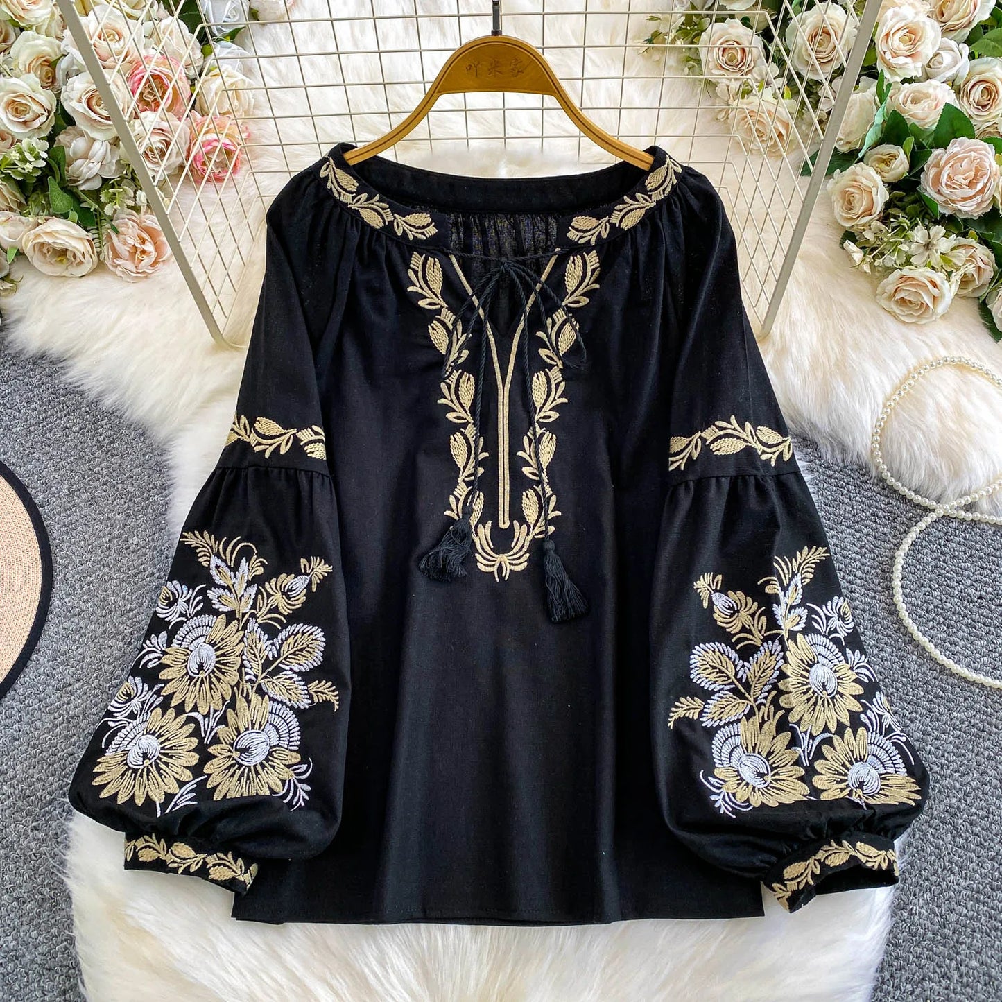 Bohemian Vacation Style Women's Shirt round Neck Lantern Sleeve Embroidery Heavy Work Autumn Design Sense Knot Design Top