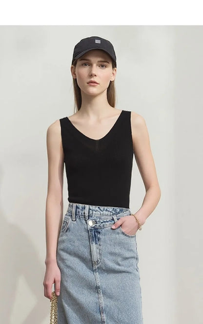 Amii Women's Tank Top 2026 Summer New Solid Color Slim Fit Sleeveless Vest Casual Layering V-Neck Camisole For Women 12642062