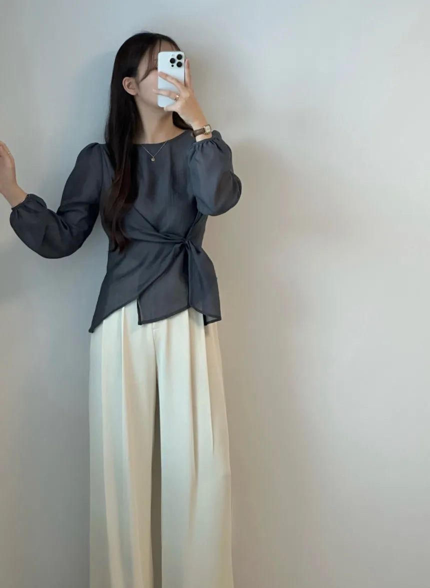 Spring 2026 Chic Korean Style Women's Long Sleeve round Neck Overhead Shirt Loose Fit Slimming Versatile Fashionable Top