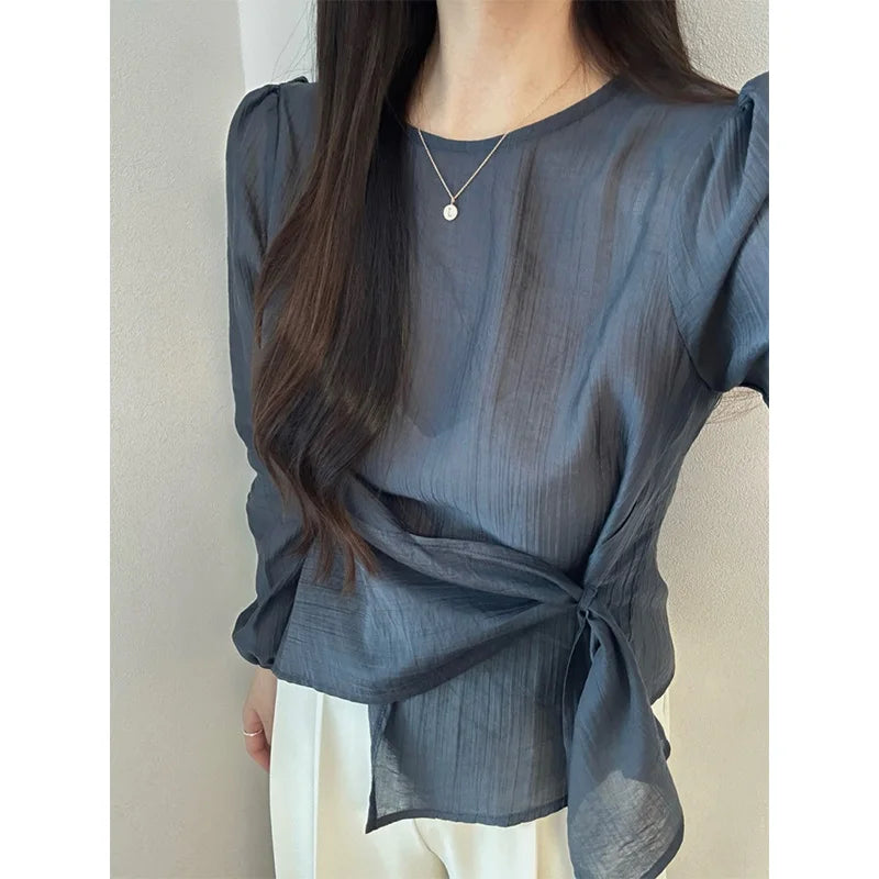 Spring 2026 Chic Korean Style Women's Long Sleeve round Neck Overhead Shirt Loose Fit Slimming Versatile Fashionable Top