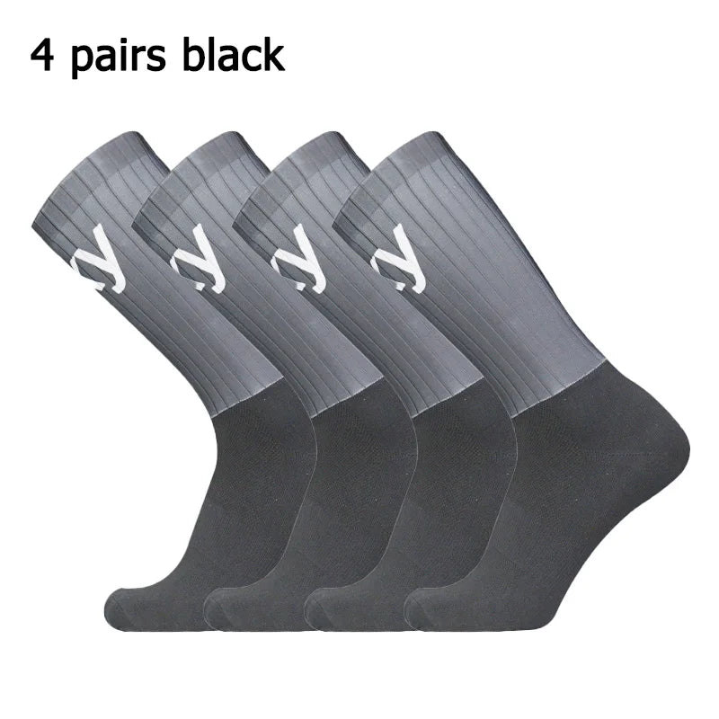 Summer 4 pairs of breathable black and white bicycle socks  anti slip silicone professional outdoor sports running socks