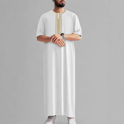 2026 New Embroidered Men's Apparel With Side Pockets Retro 2026 Muslim Long Dress Robe Abaya Ramadan Dubai Luxury Islam Elegant