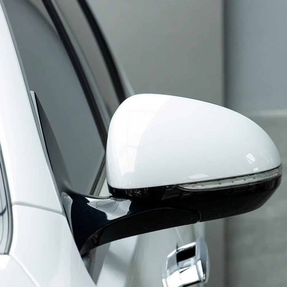 Glossy White Car Sticker Wrap Vinyl Film PET Sticker Bubble Free Vinyl Film Car Accessories Auto Exterior Interior Decoration