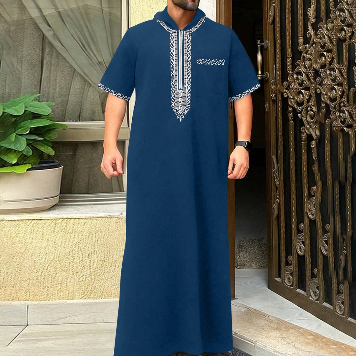 2025Moroccan Men's Thobe Short-Sleeved Embroidered Hood MuslimIslamicLooseJelleba Abaya - New Edition