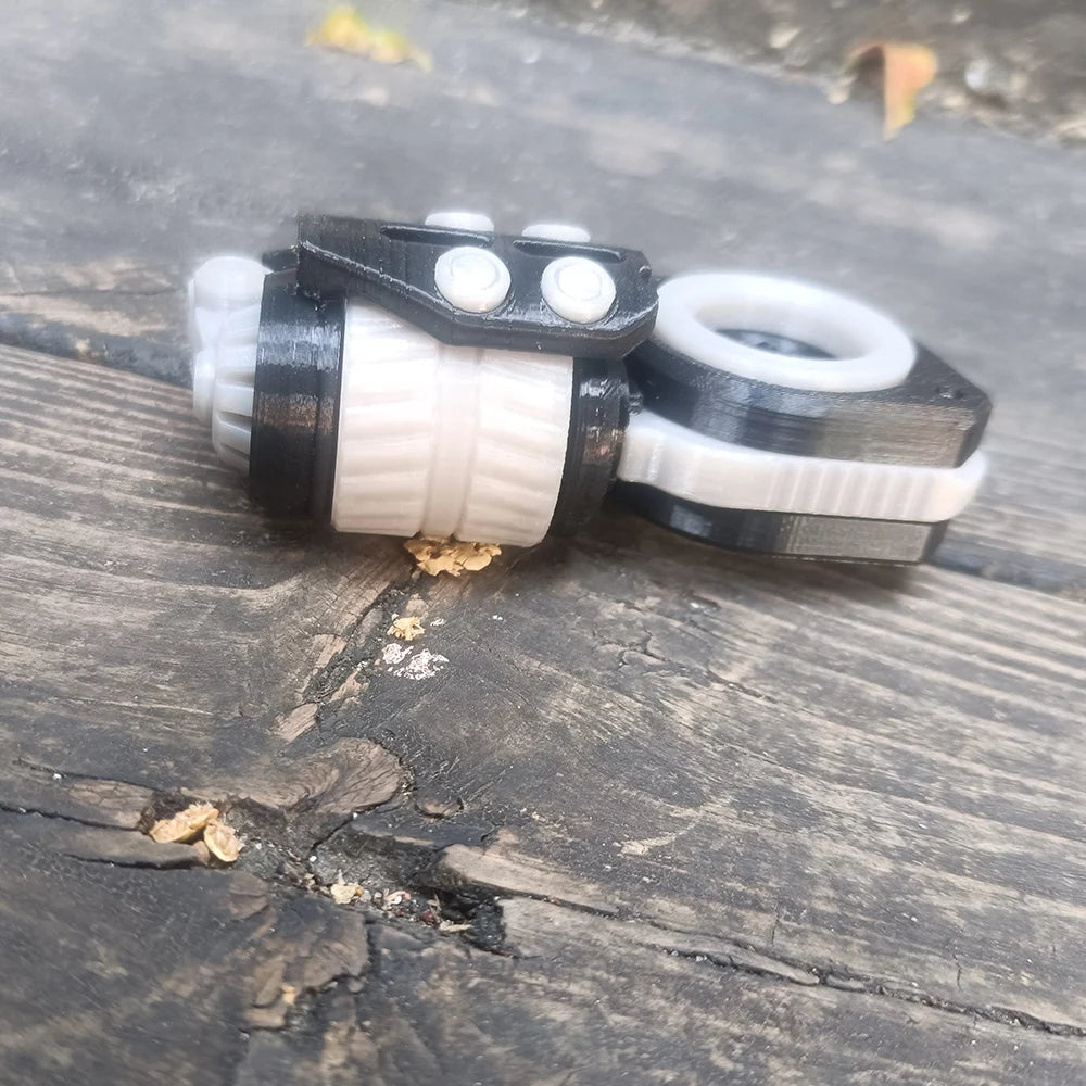 Novel and cool EDC fingertip toys fashionable 3D plastic fingertip rings fun decompression fingertip sliders a variety of game t