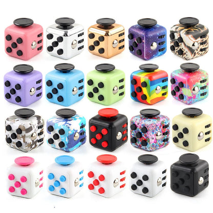 Creative Solid Color Fidget Dice Handheld Cube Release Stress Autism Anxiety Adult Kids Relief Anti-Stress Finger Children Toys