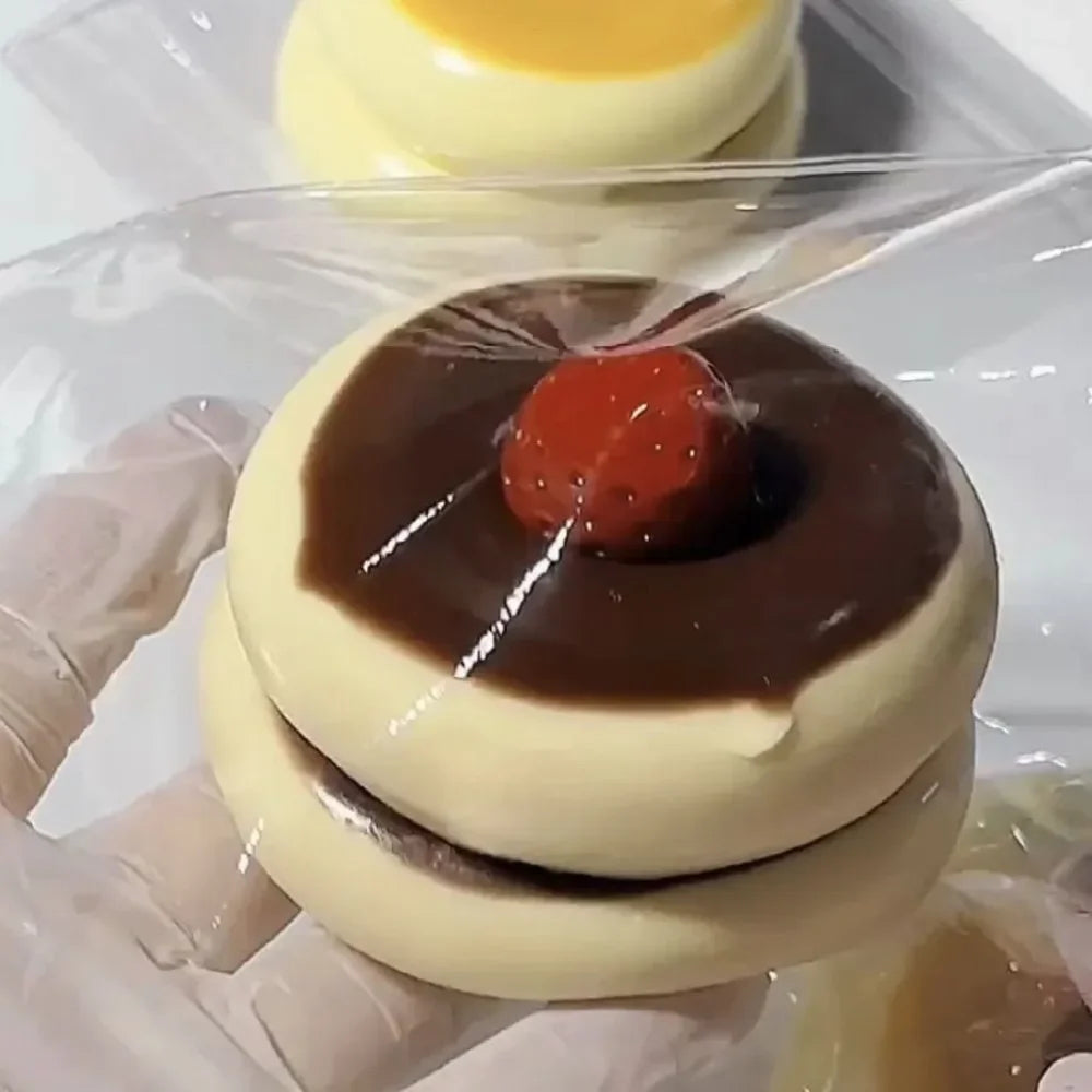 Simulation Soufflé Fiddy Squeeze Toy Decompression Pressure Relief Fingertip Toy Blueberry Strawberry Slow Rebound Toy
