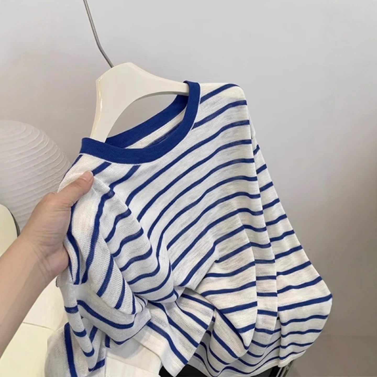 Casual Lightweight Striped Women's Shirt Sun Protection Loose Fit Regular Sleeve Long round Neck Straight Tube Summer Top