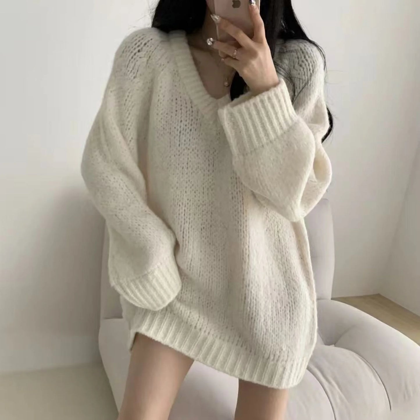 plus Size Lazy Style V-Neck Soft Cozy Knitted Sweater Women's Autumn Winter Loose Small Figure Top Retro Style Loose Fit Knit...