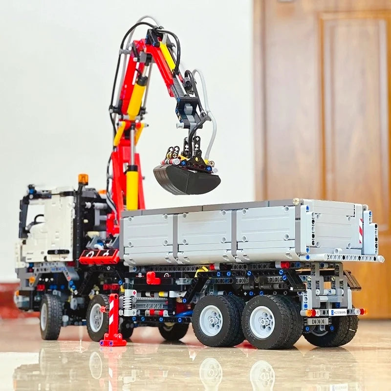 2926PCS Home Decor Assembly Building Blocks 42043 Sany Heavy Industry Long Wood Truck Crane Creative Model Toys Party Gifts
