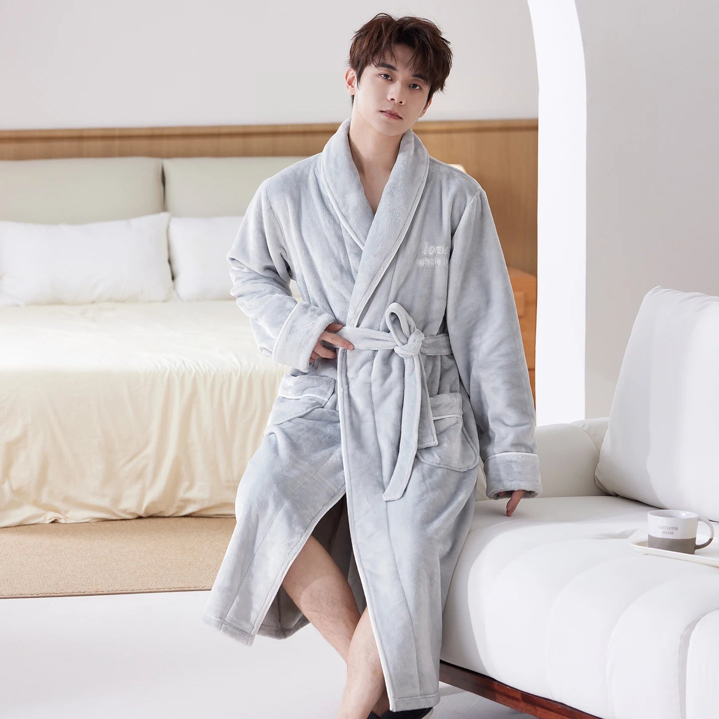 Thiened Long Coral Fce Pajamas Women's Spwear Winter Home Clothes Couple Batobes Men's plus Size Flannel Gown