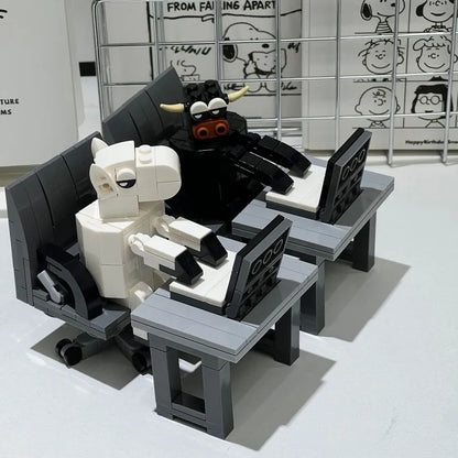 Shrimp Building Blocks Cattle Horses Hard Work Office Figurines Cream Cat Ornament Beast of Burden Model Assembly Toy for Worker