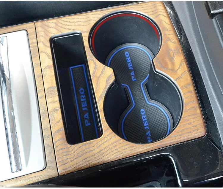 With USB water cup holder for V73 V75 V77 Mitsubishi Pajero 3 console box cup holder shogun Montero interior