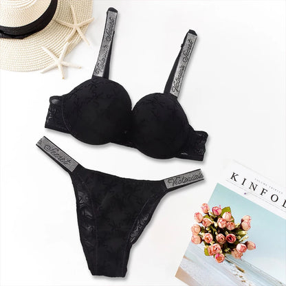 2026 New Women's Sexy Lace Bralette Bra and Panty Set Lingerie Set Heart Pattern Trim Stretchy Breathable underwear Set