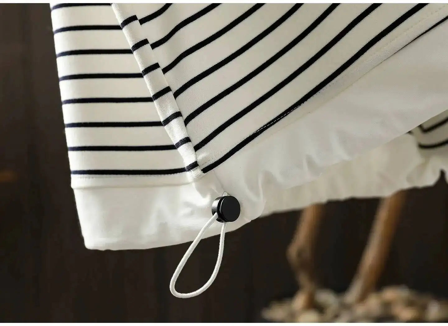 Short-sleeve Women T-shirt Summer 2026 Stylish New Trendy Loose Striped T-shirt ZF2132
