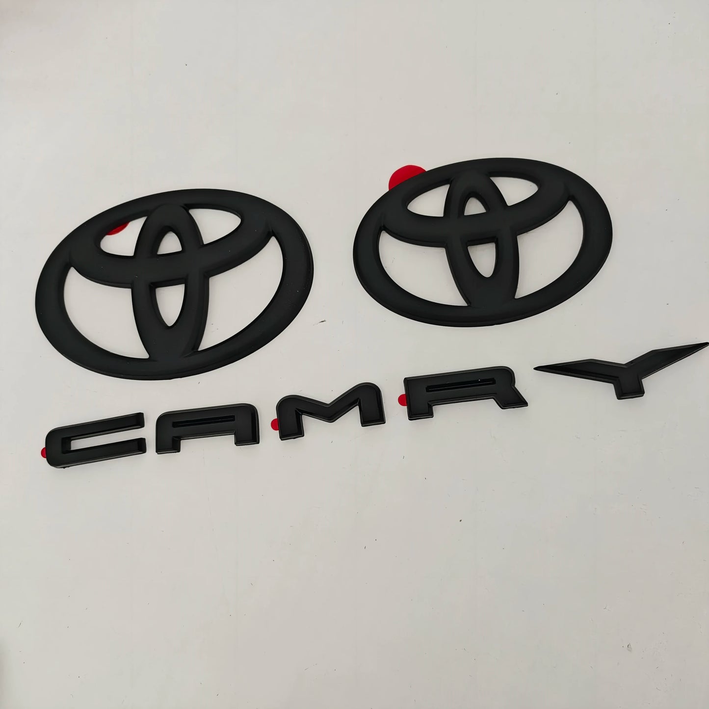 Suitable for 2024 2025 9th Generation Toyota Camry Hood Badge Trunk Badge OVERLAY Modification Gloss Black Matte Black