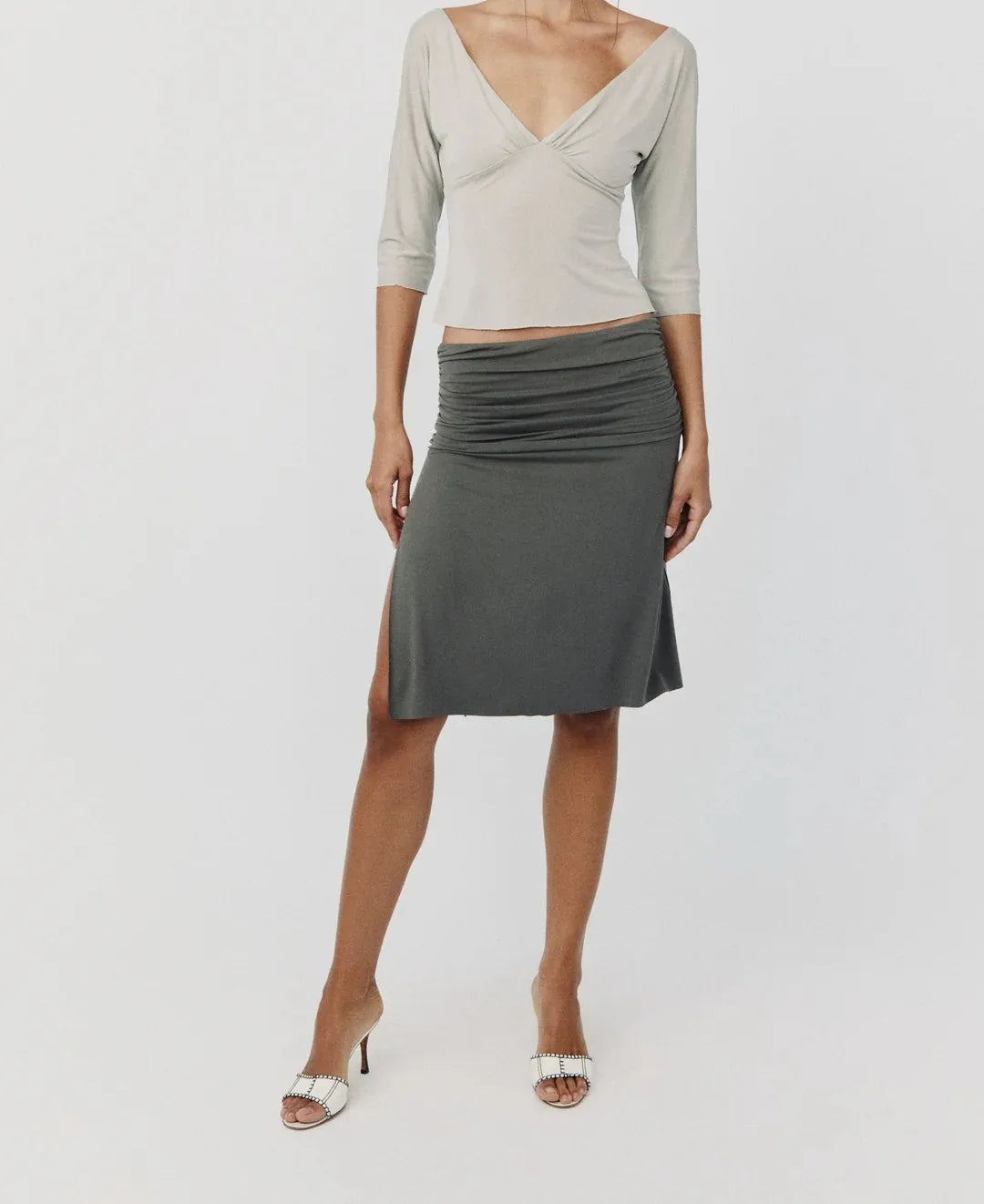 Wj V-Neck Three-Quarter Sleeve Top, Low-Waist Khaki Fishtail Skirt with Embroidery, Irregular Hem Skirt, Green Pleated Low-Waist Slit Skirt, Pleated Neckline Waist-Cinching Short Top