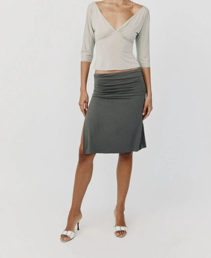 Wj V-Neck Three-Quarter Sleeve Top, Low-Waist Khaki Fishtail Skirt with Embroidery, Irregular Hem Skirt, Green Pleated Low-Waist Slit Skirt, Pleated Neckline Waist-Cinching Short Top