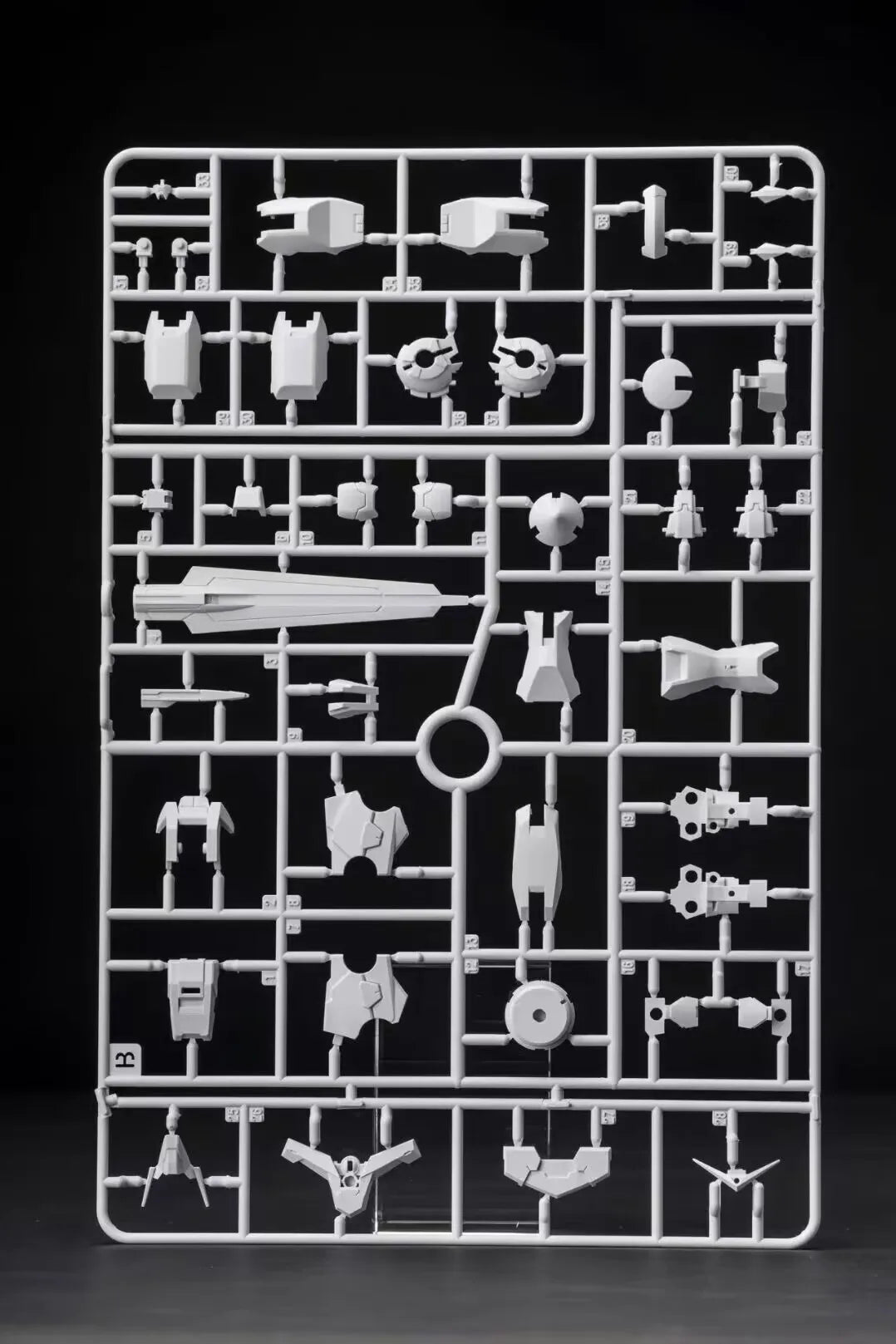 MengHu Model MB 1/100 00 Raiser Designer's Ver Assembly Plastic Model Kits Action Figure Anime Hobby Collectible Gift