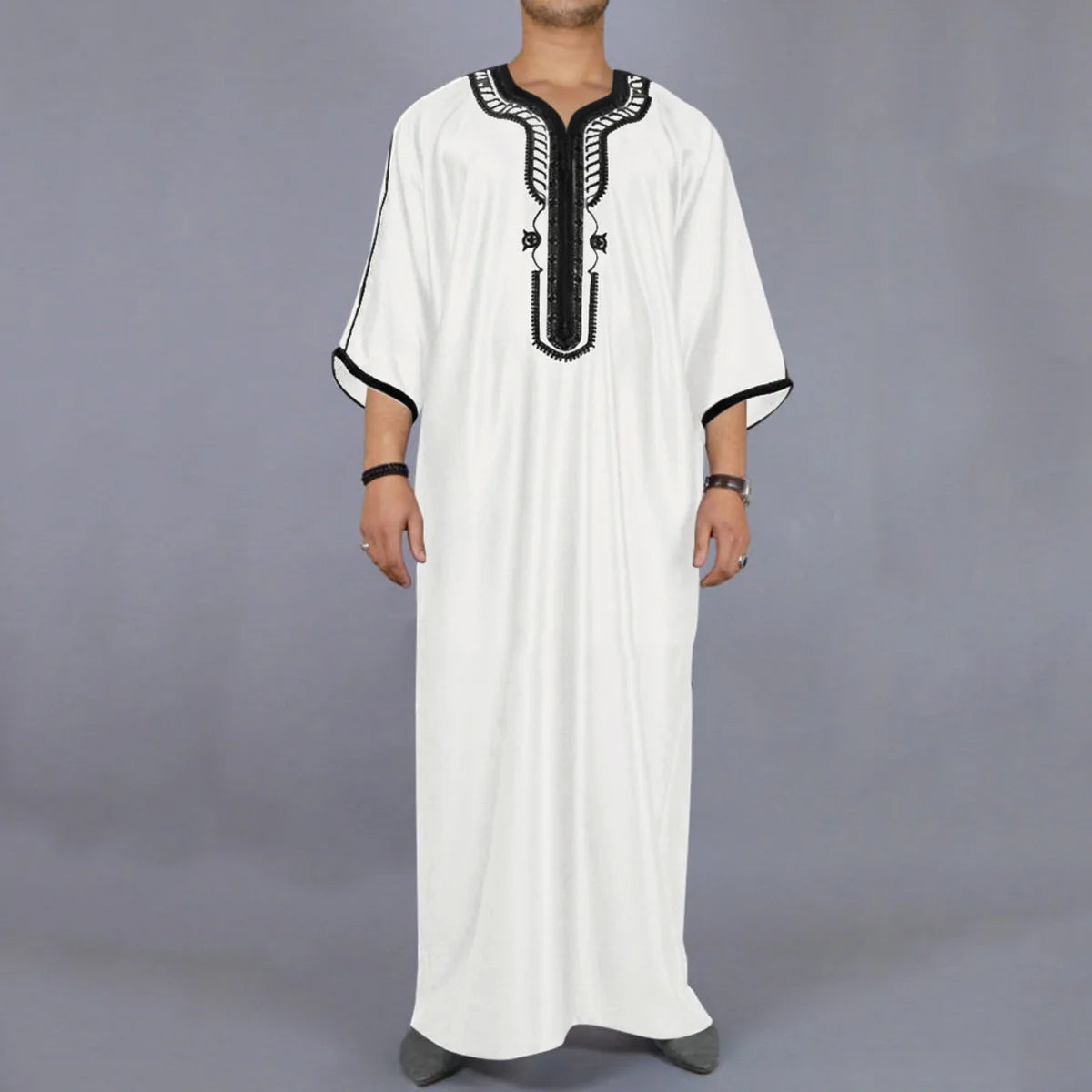 Ethnic Clothing Outfit Mens Plain Black Muslim Embroidered Robe Long Shirt Casual Youth Traditional Daily Fashion