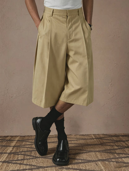 2026 SS New Arrival Men Solid Woven 7/8 Suit Pants Button Pleated Loose Straight Cropped Daily Street Trousers